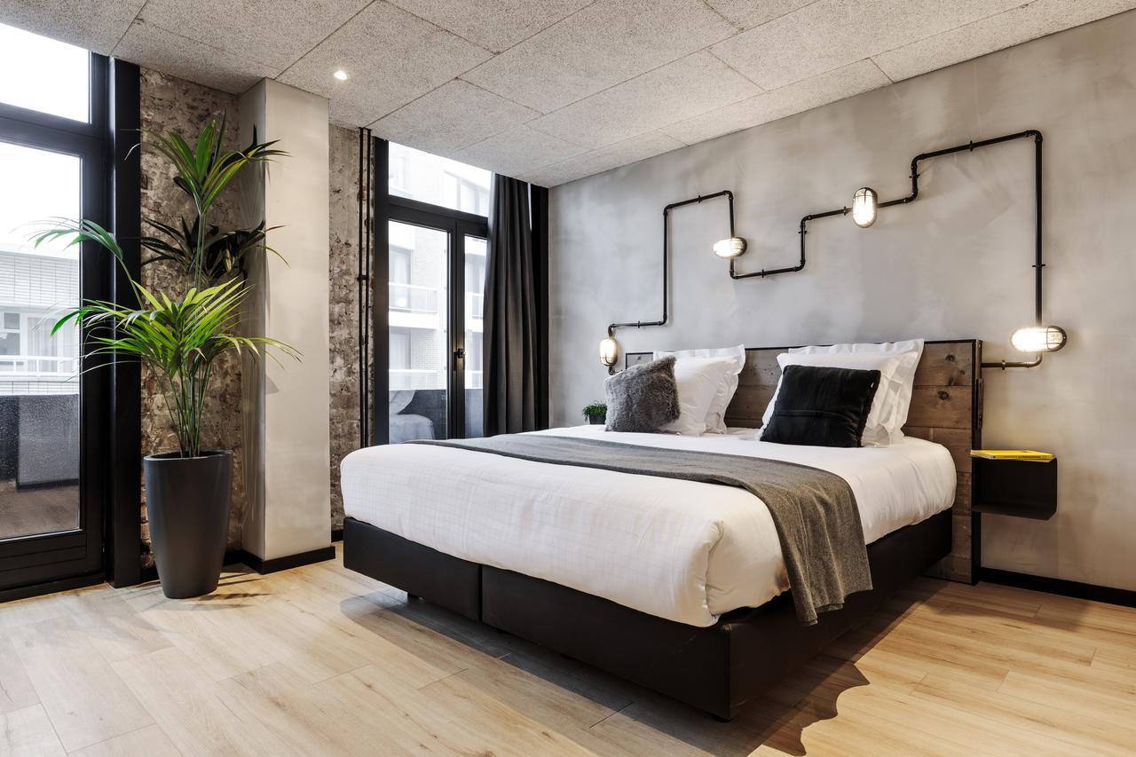Upstairs Hotel Ostende