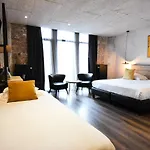 Upstairs Hotel