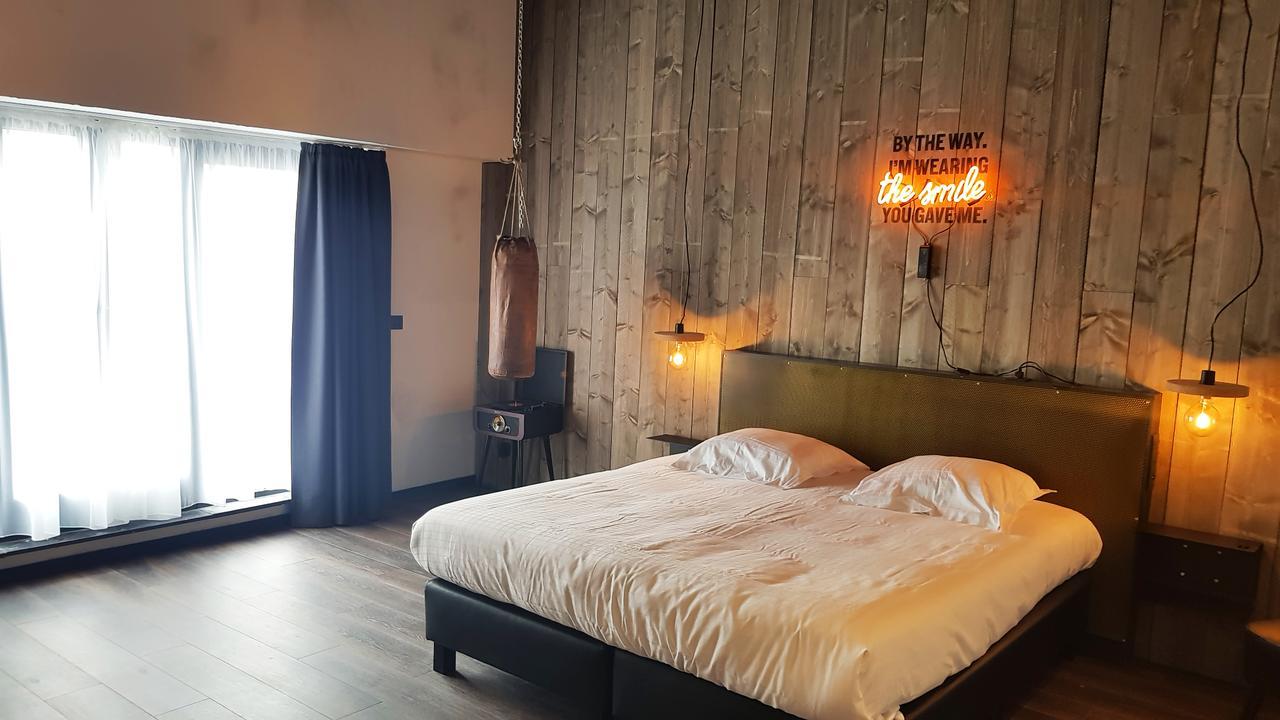 Upstairs Hotel Oostende